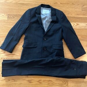 Frenchie Boy’s Tailored Navy Suit- jacket and pants 7T